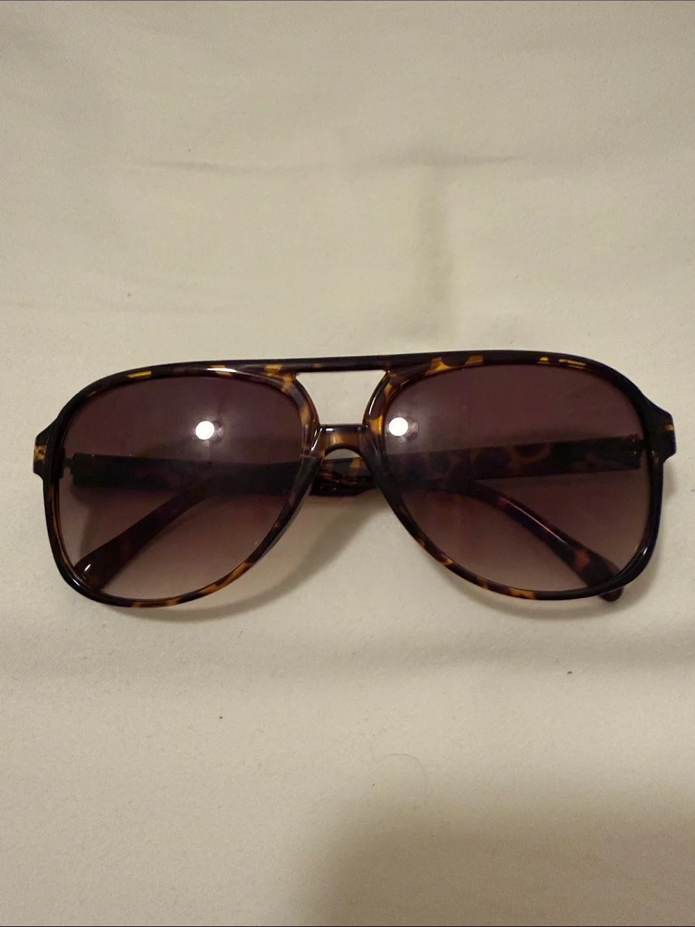 Set of 4 Aviator Sunglasses in Tortoiseshell, Black, Blue, Yellow Lenses Lot